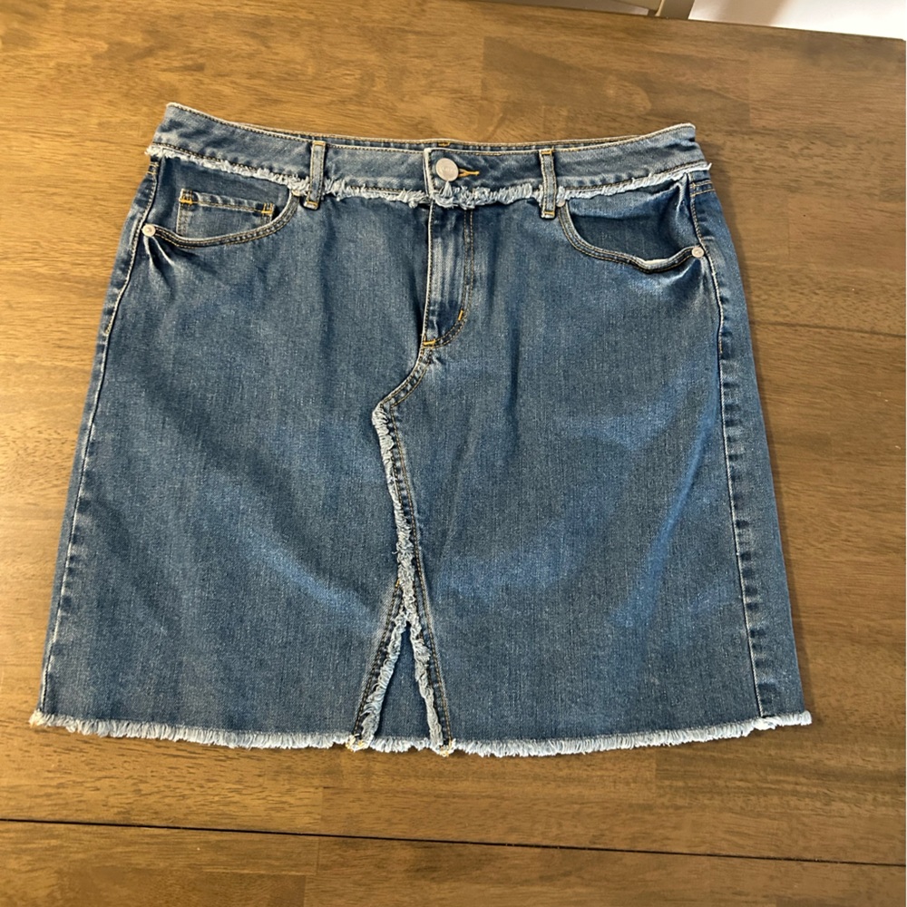 Loft Sz 10 Denim Blue Skirt
